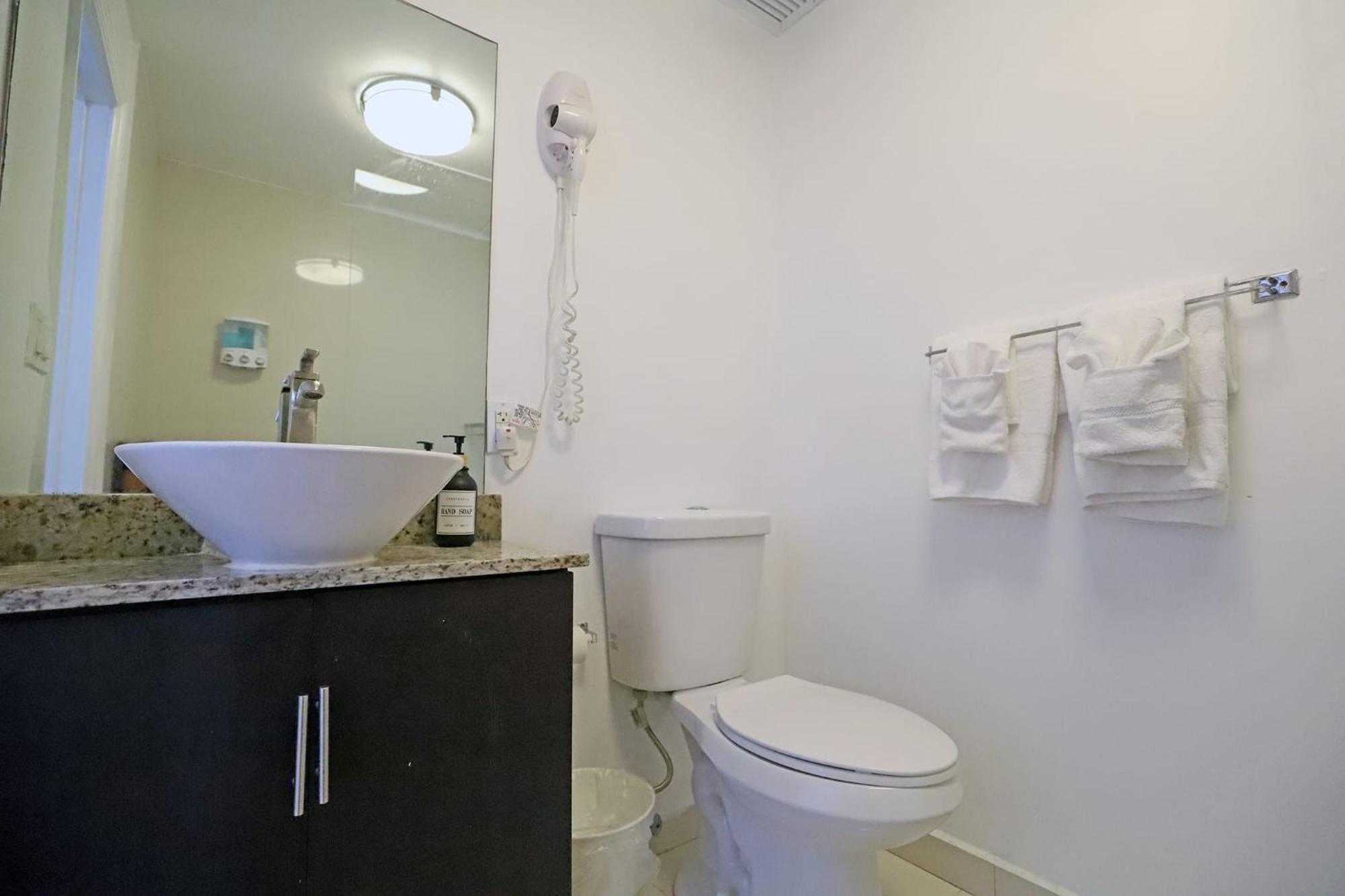 North Beach Steps To Sea Miami Apartment With Free Parking Family And Pet Friendly Miami Beach Exterior foto